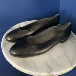 Stuart Weitzman Black Leather Flats